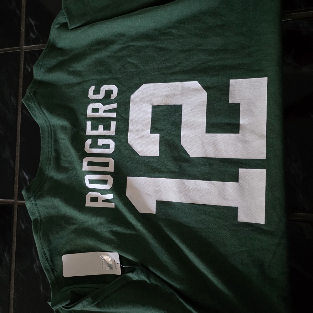 NFL apparel men's xl green Bay packers shirt